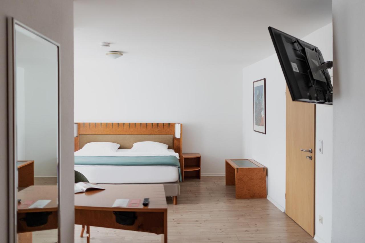 Hotel Cristallo Landshut Esterno foto